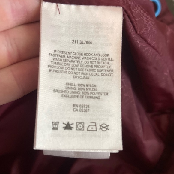 Columbia Pink and Burgundy Snow Skiing Omni-Tech Winter Coat Size S - Picture 3 of 5